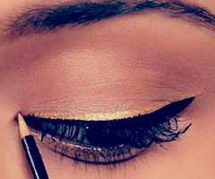 eyeliner-how-to-apply_thumb